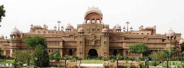 laxmi niwas palace