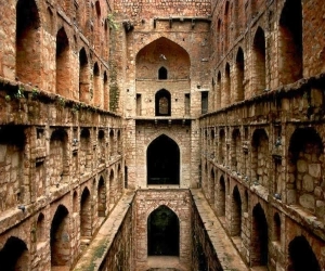 Agrasen Ki Baoli