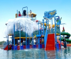 World of Wonders (Amusement Park & water theme parks)